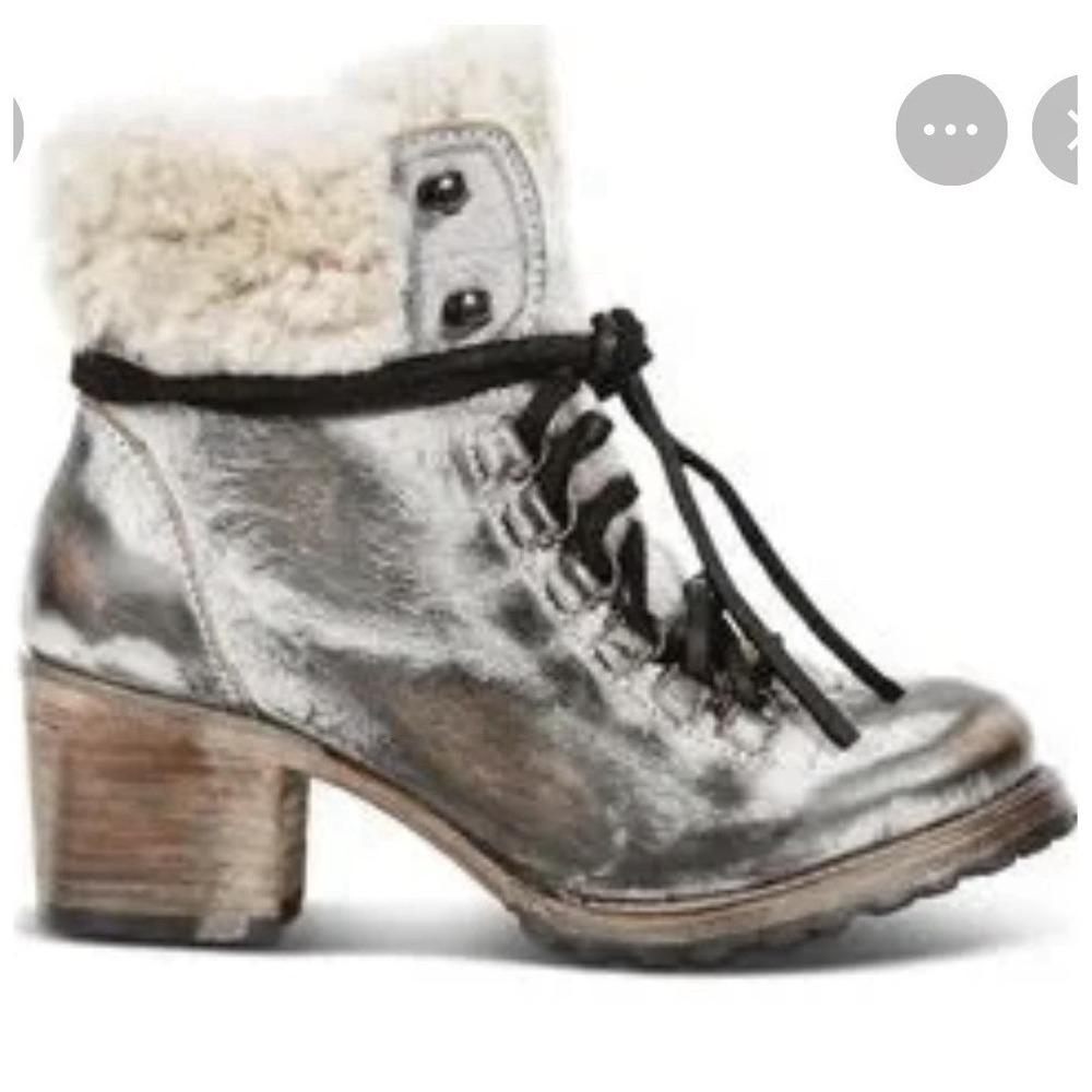 FREEBIRD by STEVEN Women's Sz US 7 NORWAY Ice Blue Shearling Leather Booties NEW